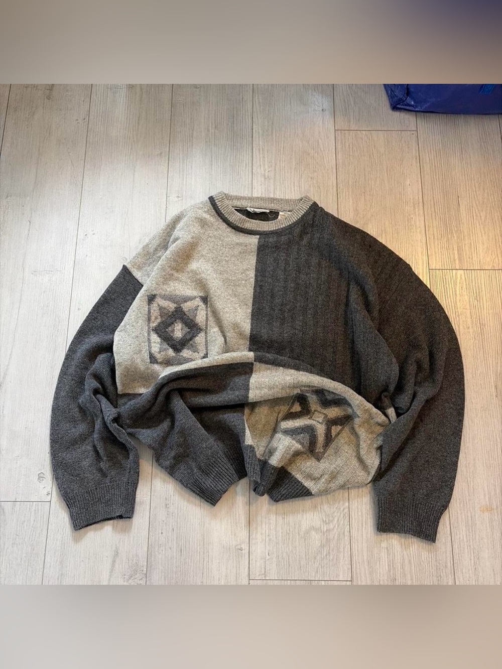 Vintage Men’s Crewneck Sweater in Gray and Charcoal with Geometric Pattern